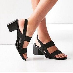 Urban Outfitters Heel